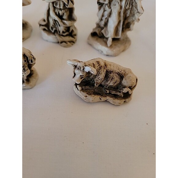 Vintage Chalk ? Nativity Scene, 6 Pieces Miniature 3" To 1" Height - Picture 6 of 16